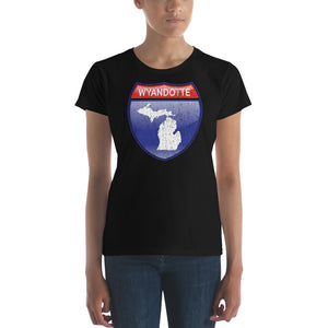 Textured Print Wyandotte Michigan Interstate Sign Women's short sleeve t-shirt